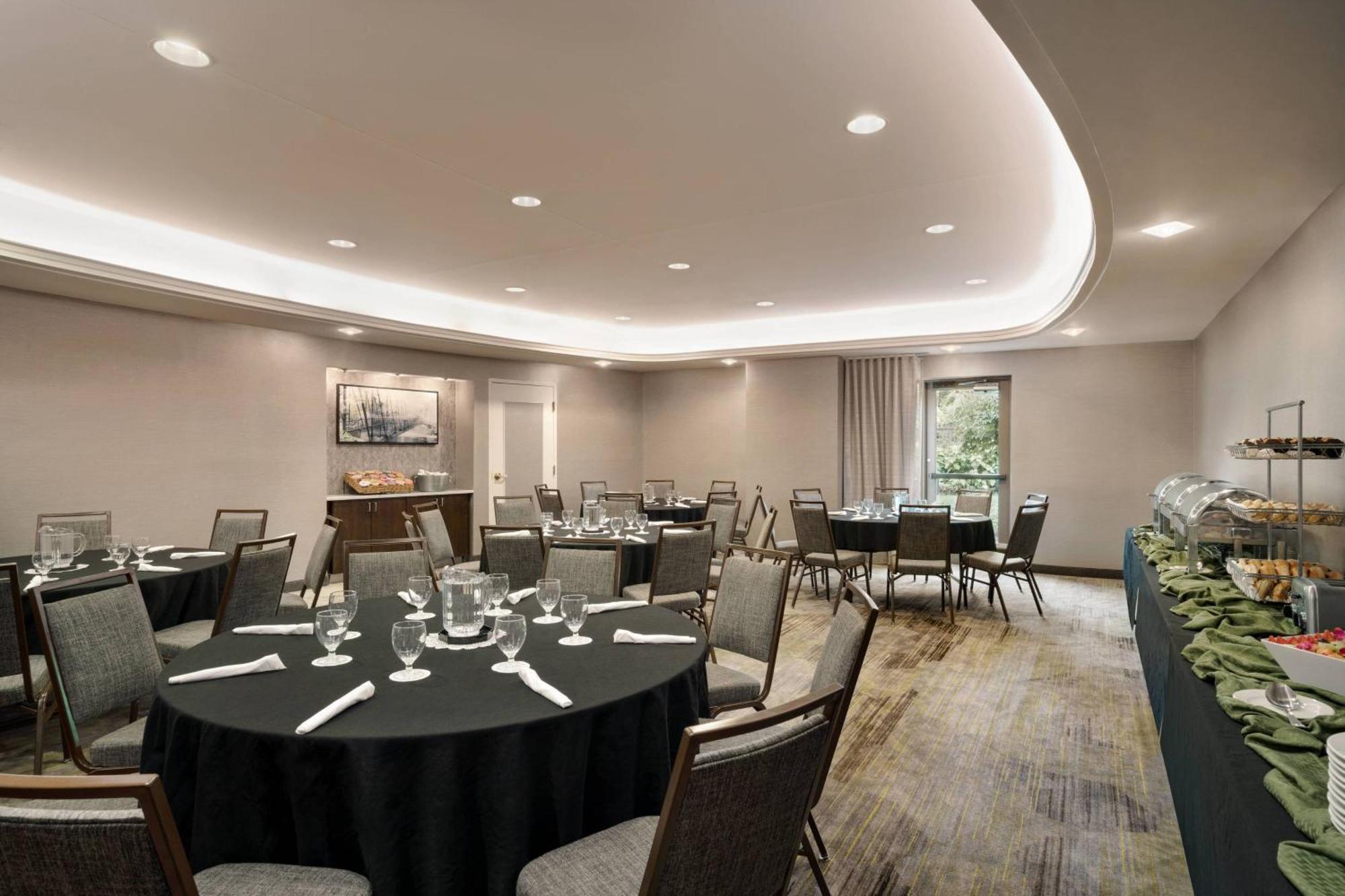 Courtyard By Marriott Middletown Goshen Hotel Exterior photo