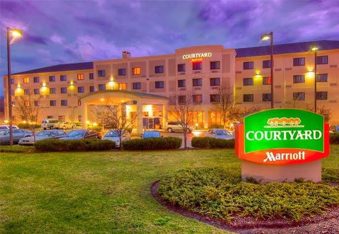 Courtyard By Marriott Middletown Goshen Hotel Exterior photo